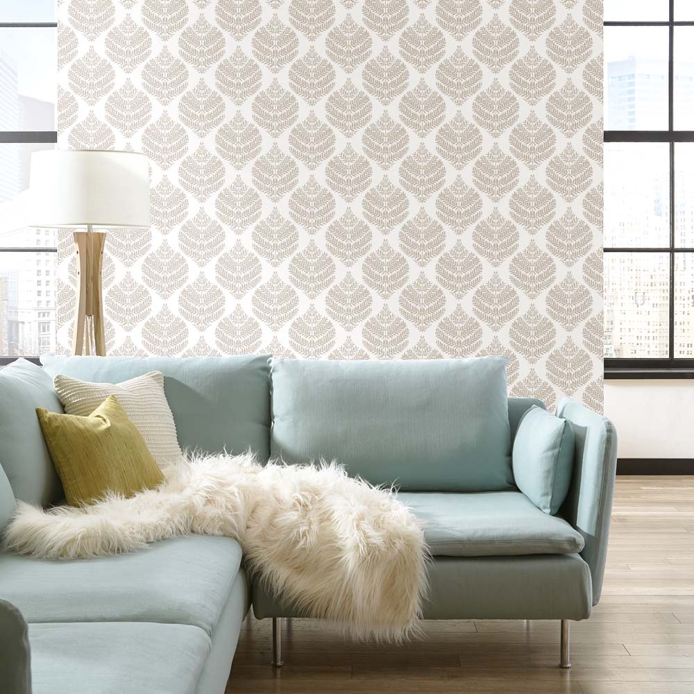 RoomMates - PEEL & STICK Wallpaper - Hygge Farn Damast Taupe